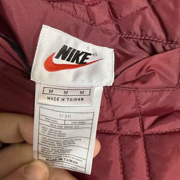 Vintage Nike Reversible Quilted Puffer Bomber Jacket Size Med 90s Swoosh Black - Picture 4 of 10